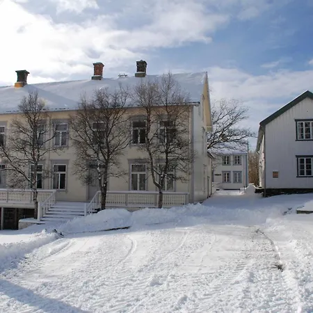 Elisabeth-bua Semesterbostad Moskenes